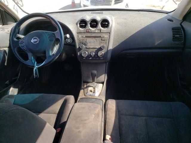 2011 Nissan Altima Base