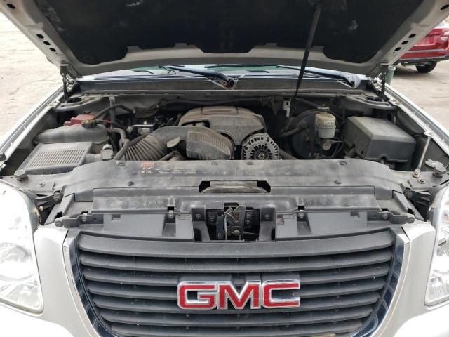 2011 GMC Yukon XL C1500 SLE