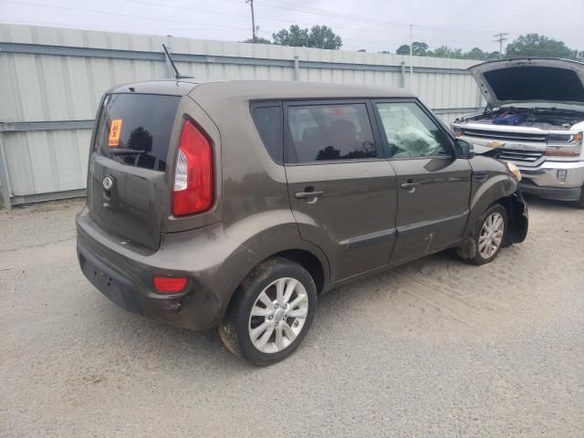 2012 KIA Soul +