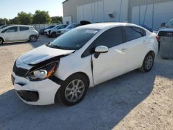 KIA rio Vehiculos salvage en venta: 2013 KIA Rio LX