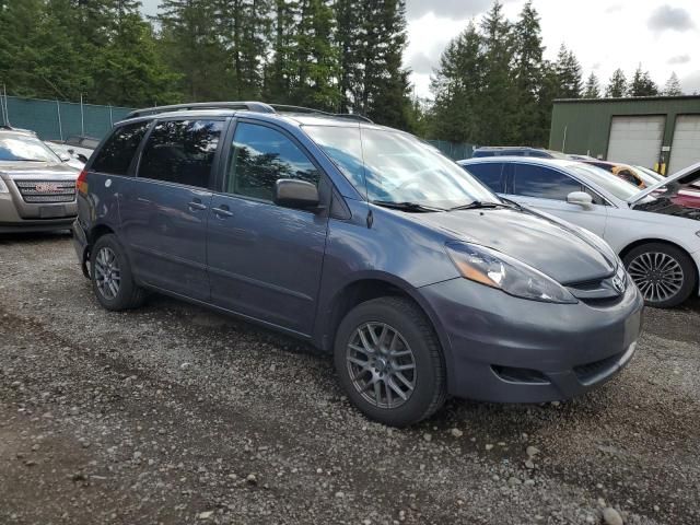 2006 Toyota Sienna LE