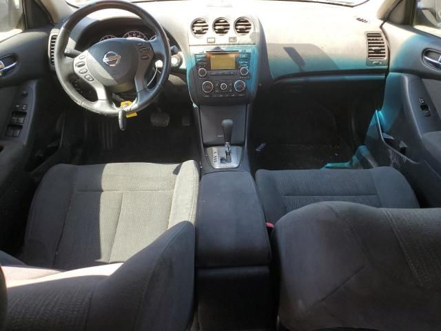 2010 Nissan Altima Base