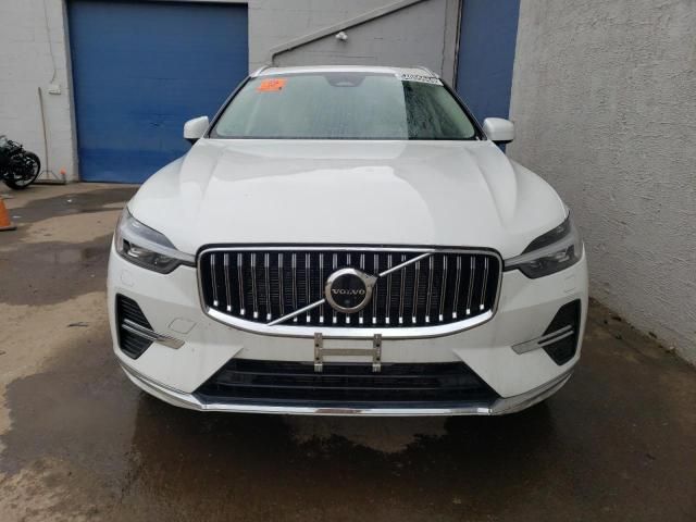 2023 Volvo XC60 Plus