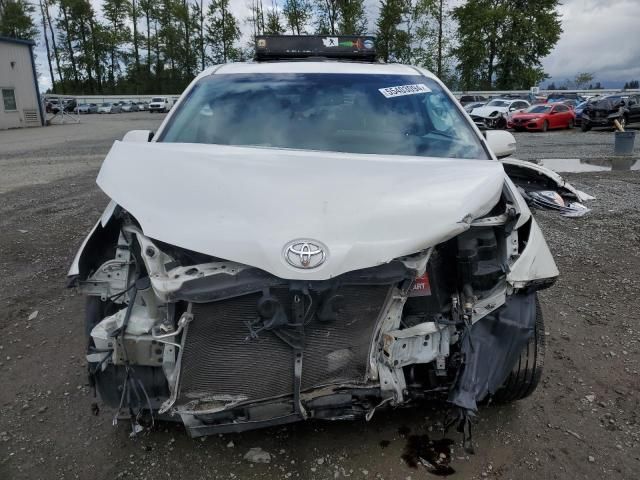 2017 Toyota Sienna XLE