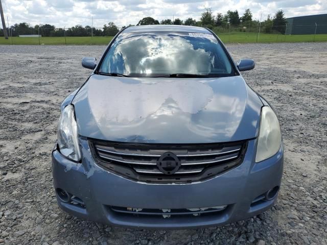 2010 Nissan Altima Base