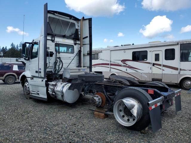 2019 Volvo VNR