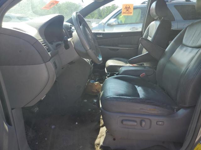 2006 Toyota Sienna xle 7 Passenger