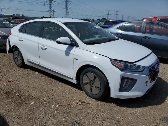 2020 Hyundai Ioniq SE