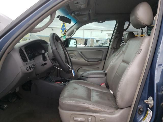 2005 Toyota Sequoia SR5