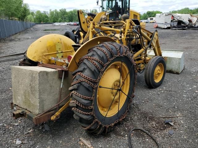 2000 MSF Tractor