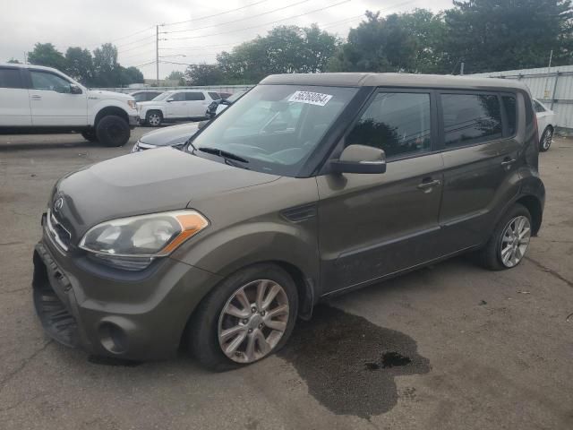 2013 KIA Soul +