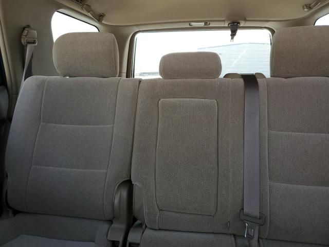 2004 Toyota Sequoia SR5