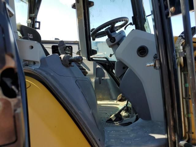 2016 Caterpillar 420BACKHOE