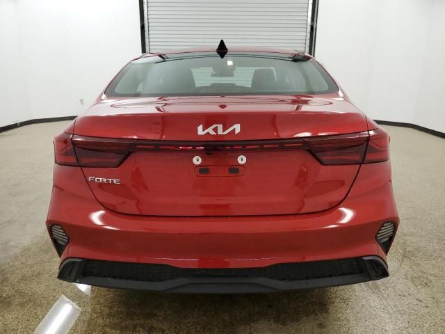 2024 KIA Forte LX