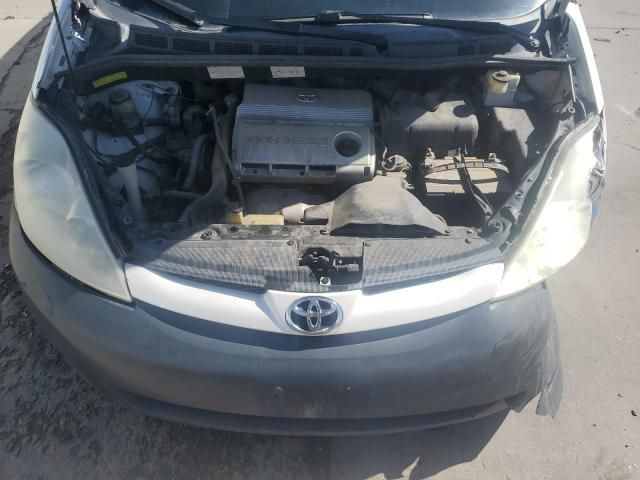 2006 Toyota Sienna XLE