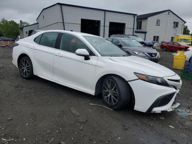 2021 Toyota Camry SE