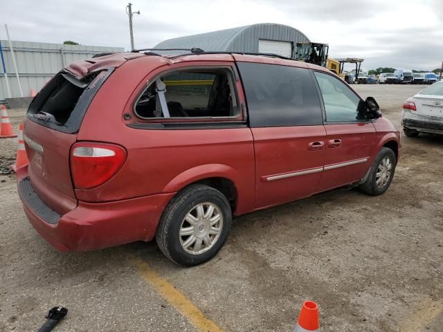 2007 Chrysler Town & Country Touring