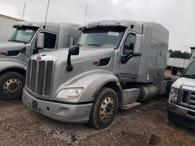 2019 Peterbilt 579