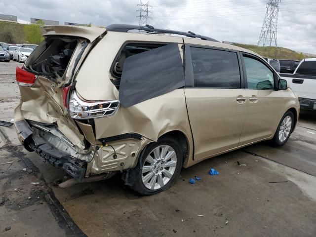 2011 Toyota Sienna XLE