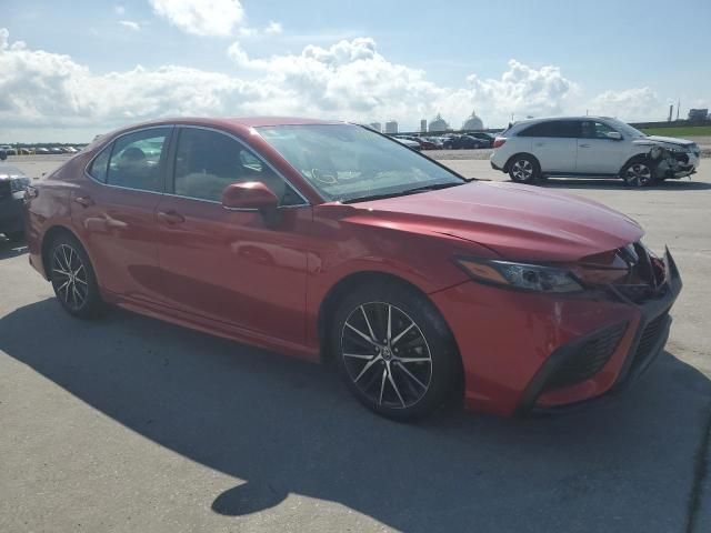 2021 Toyota Camry SE