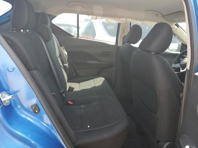 2022 Nissan Kicks S