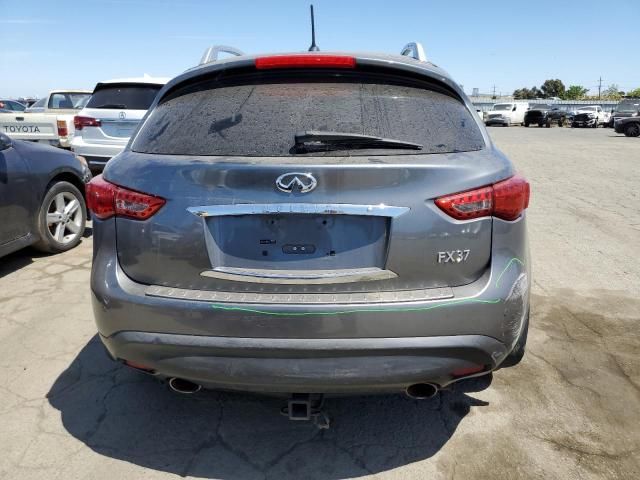 2013 Infiniti FX37