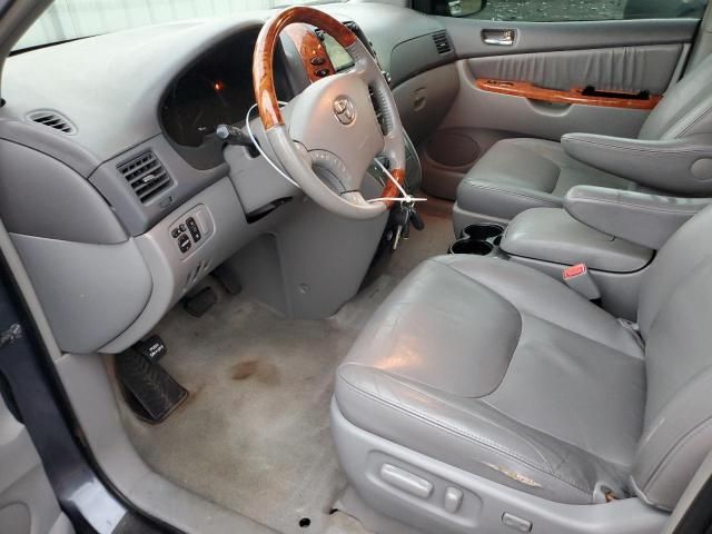 2008 Toyota Sienna XLE