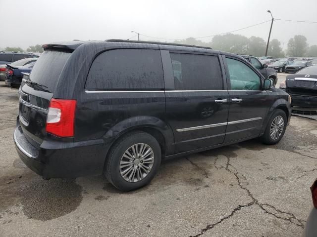 2014 Chrysler Town & Country Touring L