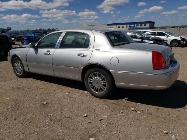 2007 Lincoln Town Car Signature Limited