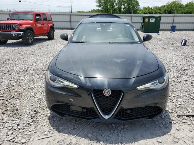 2018 Alfa Romeo Giulia TI