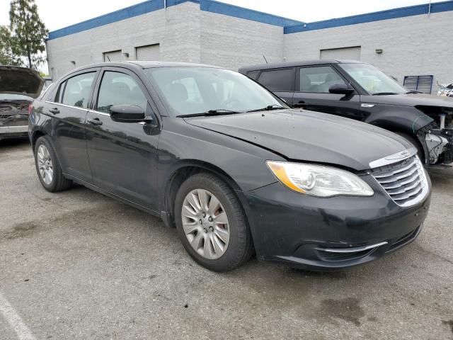 2013 Chrysler 200 LX