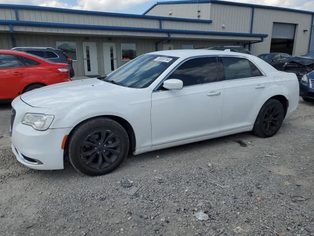 2015 Chrysler 300 Limited