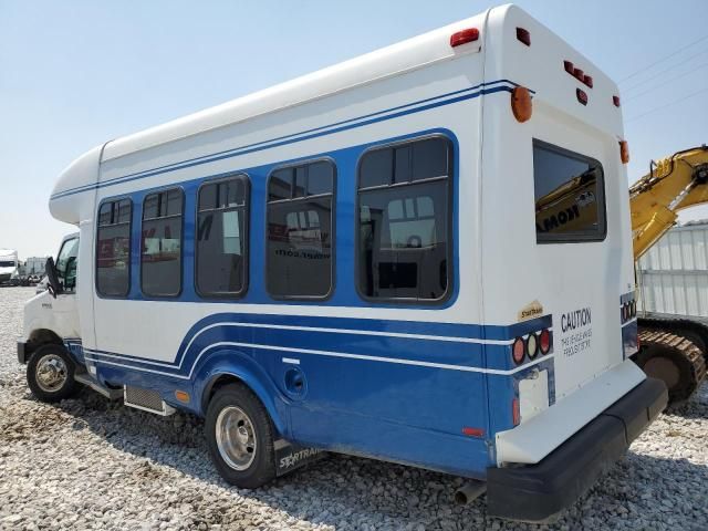 2008 Ford Econoline E450 Super Duty Cutaway Van