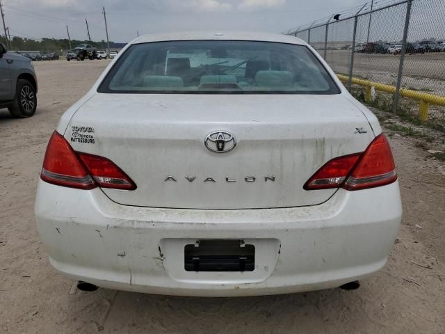 2010 Toyota Avalon XL