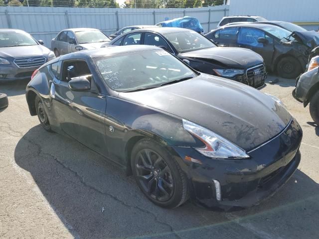 2016 Nissan 370Z Base