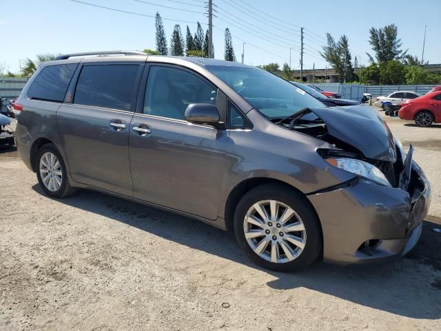 2012 Toyota Sienna XLE