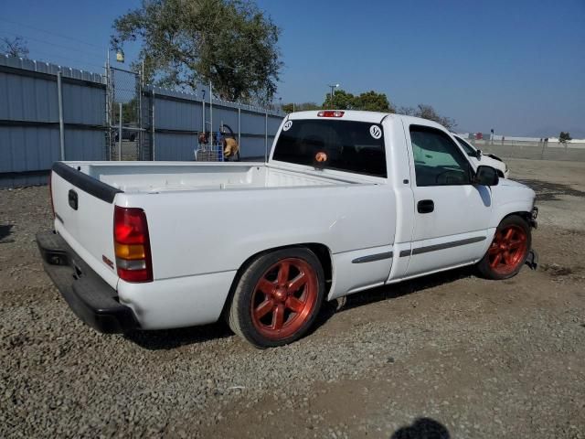 2002 GMC New Sierra C1500