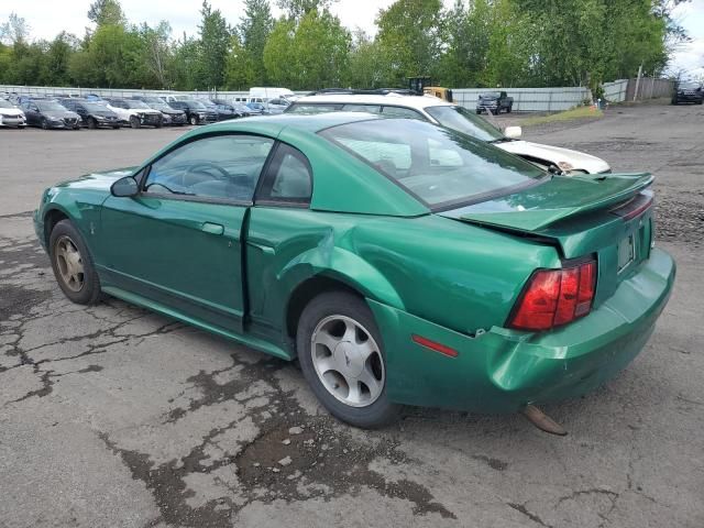 2000 Ford Mustang