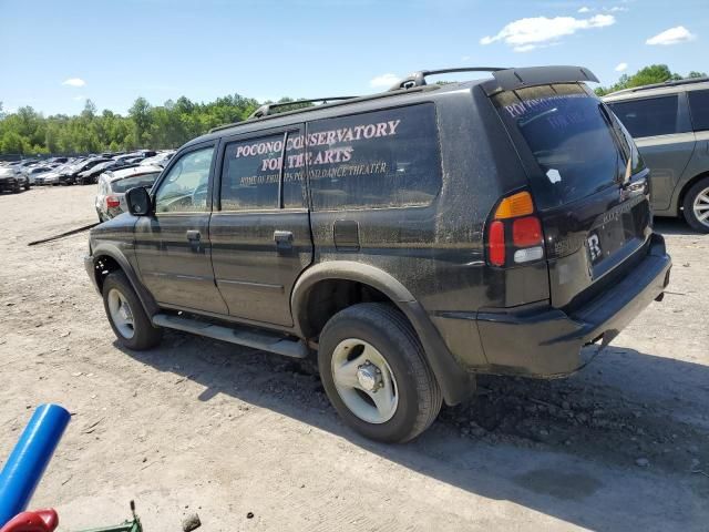 2000 Mitsubishi Montero Sport LS