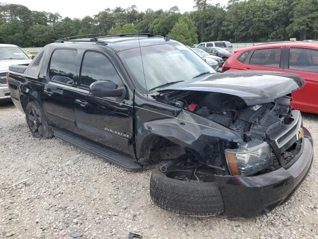 2012 Chevrolet Avalanche LS