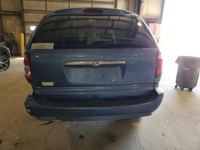 2007 Chrysler Town & Country LX