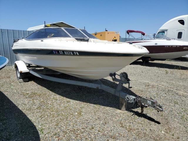 2000 Bayliner Boat