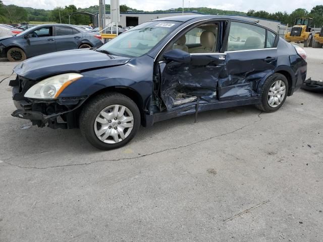 2011 Nissan Altima Base