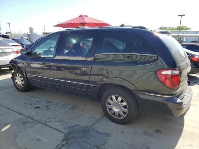 2006 Chrysler Town & Country Limited