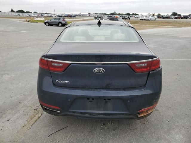 2017 KIA Cadenza Premium