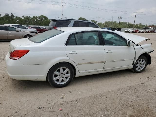 2010 Toyota Avalon XL