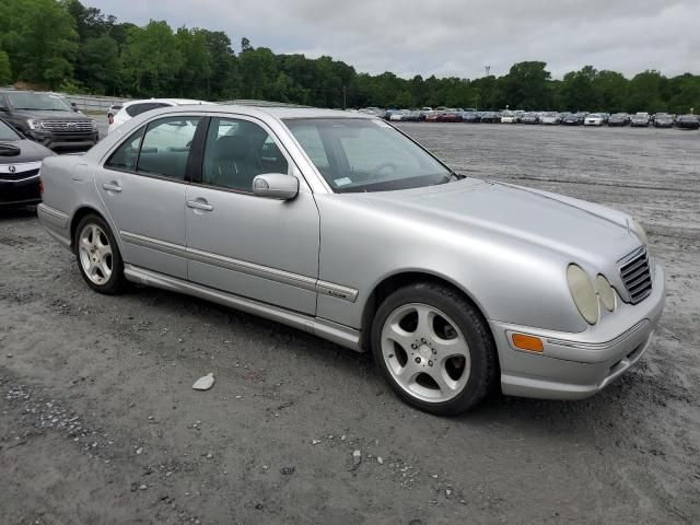 2001 Mercedes-Benz E 320