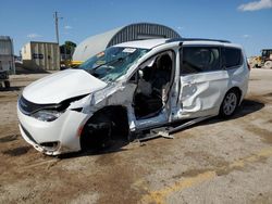 Salvage cars for sale from Copart Wichita, KS: 2017 Chrysler Pacifica Touring L Plus