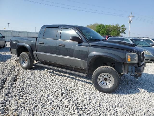 2005 Dodge Dakota Quattro