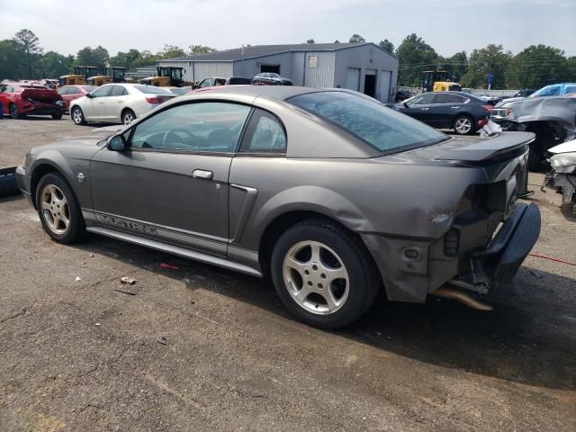 2004 Ford Mustang